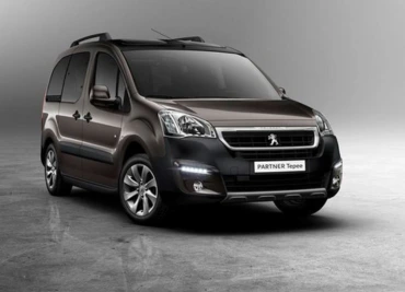Peugeot 7 seater on rent